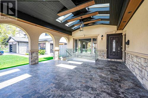 2344 Kenbarb Road, Mississauga, ON - Outdoor