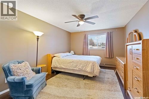 112 706 Confederation Drive, Saskatoon, SK - Indoor Photo Showing Bedroom