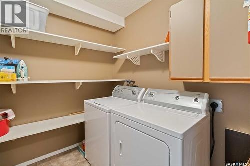 112 706 Confederation Drive, Saskatoon, SK - Indoor Photo Showing Laundry Room