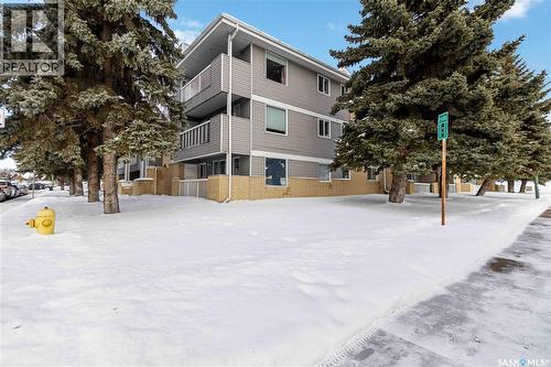 112 706 Confederation Drive, Saskatoon, SK - Outdoor