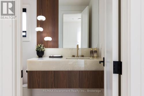 540 Patricia Drive, Oakville (Wo West), ON - Indoor Photo Showing Bathroom