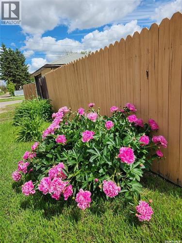 607 K Avenue N, Saskatoon, SK - Outdoor