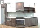 1407 - 128 Fairview Mall Drive, Toronto, ON  - Indoor Photo Showing Kitchen With Upgraded Kitchen 