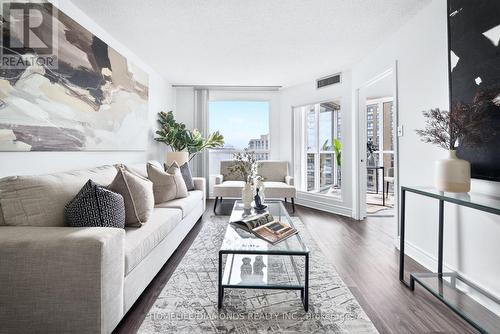 2002 - 5 Concorde Place, Toronto, ON - Indoor Photo Showing Living Room