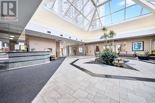 2002 - 5 Concorde Place, Toronto, ON - Indoor Photo Showing Other Room