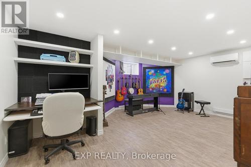 1357 Alexandra Avenue, Mississauga, ON - Indoor