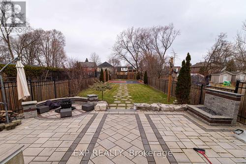 1357 Alexandra Avenue, Mississauga, ON - Outdoor