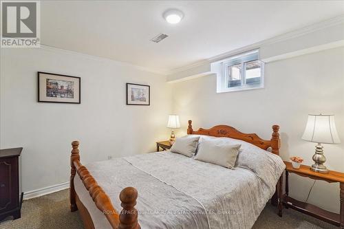 510 Fenwick Place, Burlington, ON - Indoor Photo Showing Bedroom