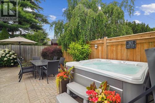 510 Fenwick Place, Burlington, ON - Outdoor With Deck Patio Veranda