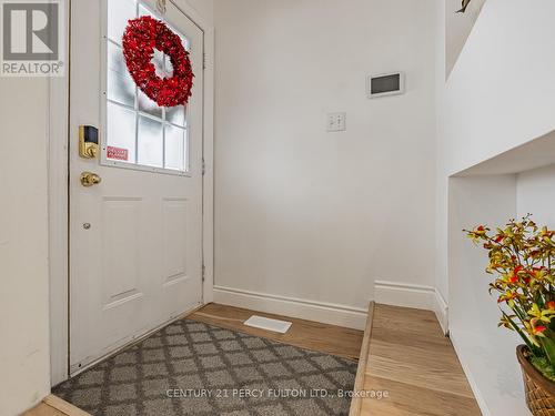 3040 Bentley Drive, Mississauga, ON - Indoor Photo Showing Other Room