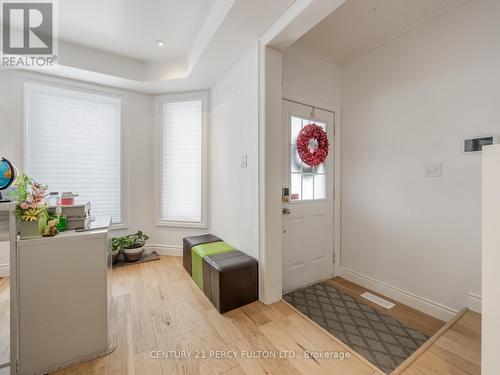 3040 Bentley Drive, Mississauga, ON - Indoor Photo Showing Other Room