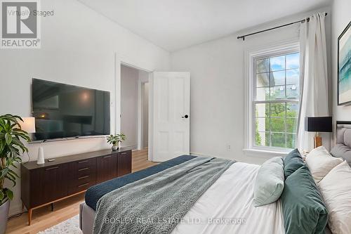 175 Macnab Street N, Hamilton, ON - Indoor Photo Showing Bedroom