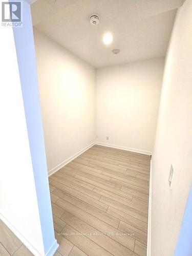 406 - 3071 Trafalgar Road, Oakville, ON - Indoor Photo Showing Other Room