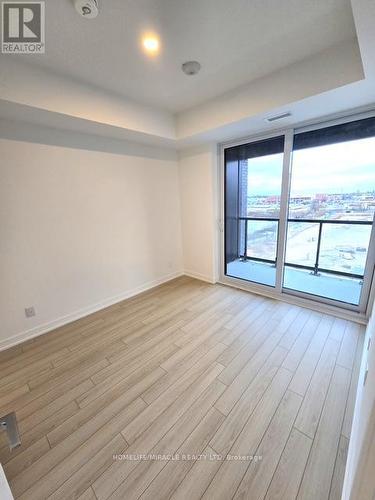 406 - 3071 Trafalgar Road, Oakville, ON - Indoor Photo Showing Other Room