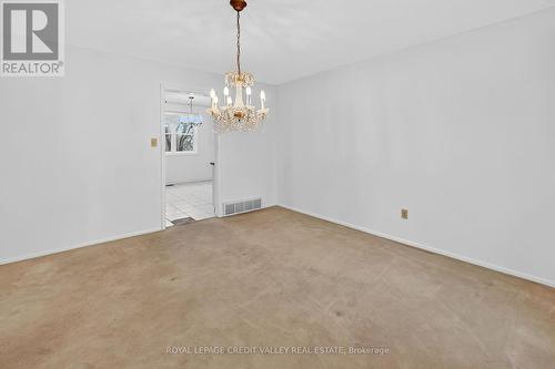 1929 Fieldgate Drive, Burlington, ON - Indoor Photo Showing Other Room