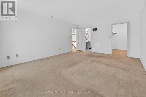 1929 Fieldgate Drive, Burlington, ON - Indoor Photo Showing Other Room