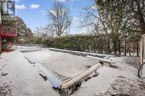 1929 Fieldgate Drive, Burlington, ON - Outdoor