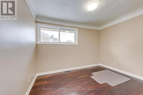 80 Lower Horning Road, Hamilton, ON - Indoor Photo Showing Other Room