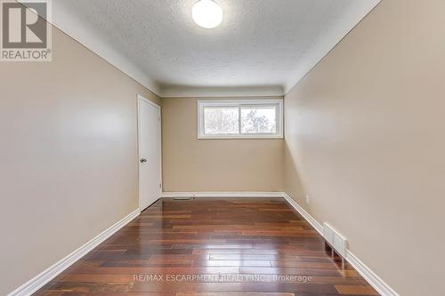 80 Lower Horning Road, Hamilton, ON - Indoor Photo Showing Other Room