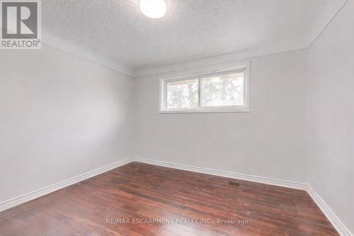80 Lower Horning Road, Hamilton, ON - Indoor Photo Showing Other Room