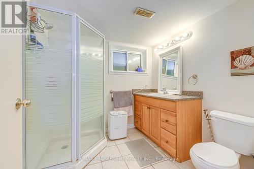 80 Lower Horning Road, Hamilton, ON - Indoor Photo Showing Bathroom
