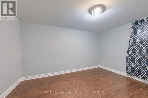 80 Lower Horning Road, Hamilton, ON - Indoor Photo Showing Other Room