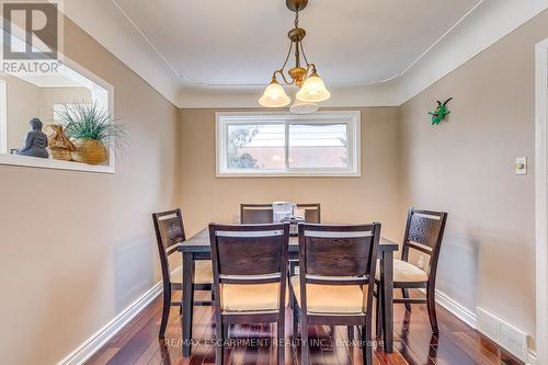 80 Lower Horning Road, Hamilton, ON - Indoor Photo Showing Dining Room