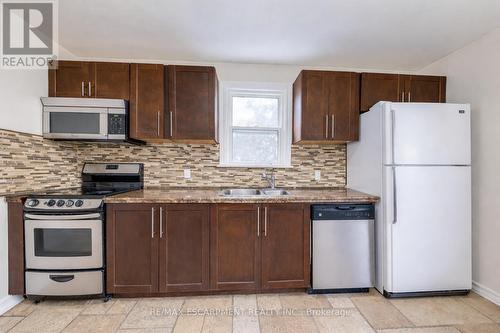 80 Lower Horning Road, Hamilton, ON - Indoor Photo Showing Kitchen