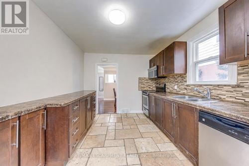 80 Lower Horning Road, Hamilton, ON - Indoor Photo Showing Kitchen With Double Sink