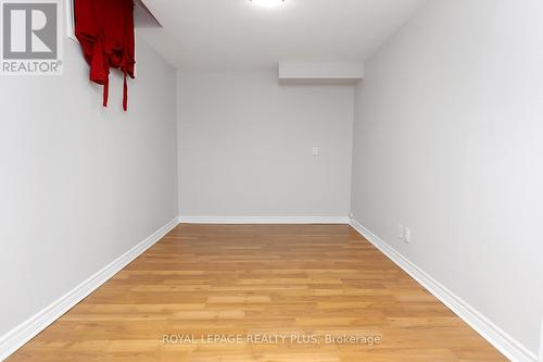 1086 Hedge Drive, Mississauga, ON - Indoor Photo Showing Other Room