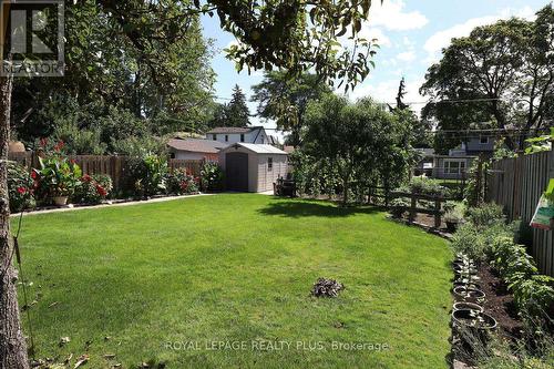 1086 Hedge Drive, Mississauga, ON - Outdoor