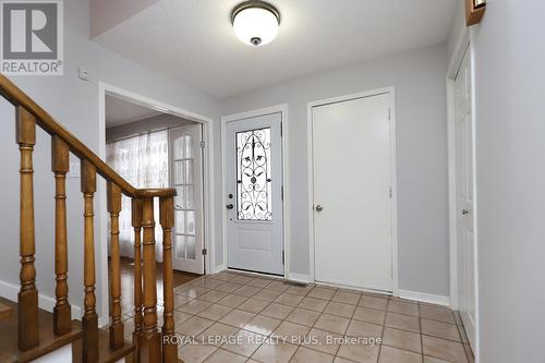 1086 Hedge Drive, Mississauga, ON - Indoor Photo Showing Other Room