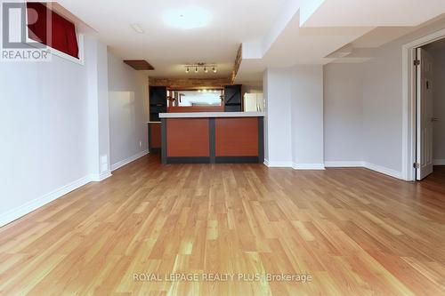 1086 Hedge Drive, Mississauga, ON - Indoor