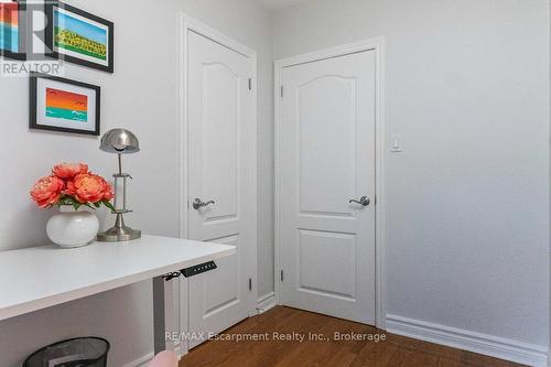 68 Glenmanor Drive N, Oakville (Co Central), ON - Indoor Photo Showing Other Room