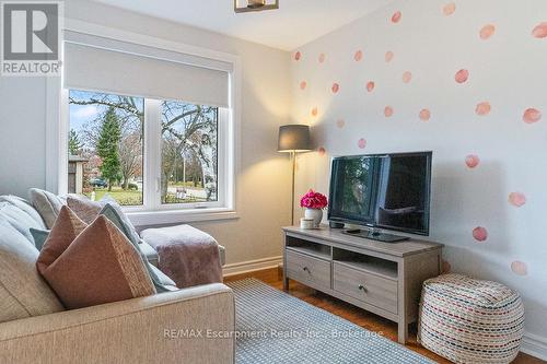 68 Glenmanor Drive N, Oakville (Co Central), ON - Indoor