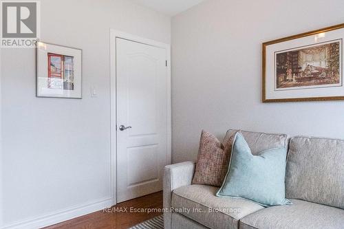 68 Glenmanor Drive N, Oakville (Co Central), ON - Indoor