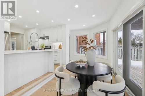 1871 Brookshire Square, Pickering (Liverpool), ON - Indoor Photo Showing Dining Room