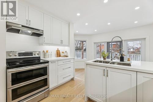 1871 Brookshire Square, Pickering (Liverpool), ON - Indoor Photo Showing Kitchen With Double Sink With Upgraded Kitchen