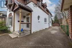 Door to front/ Main floor unit - 