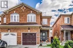 971 LEDBURY CRESCENT  Mississauga, ON L5V 2R3