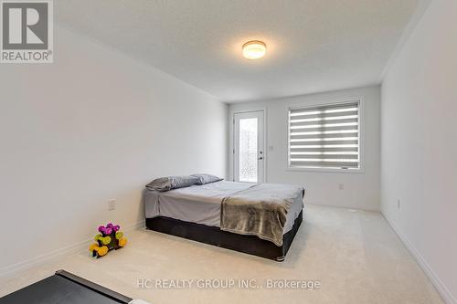 3219 Crystal Drive, Oakville, ON - Indoor Photo Showing Bedroom