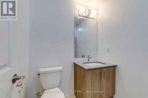 3219 Crystal Drive, Oakville, ON - Indoor Photo Showing Bathroom