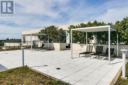 725 - 23 Glebe Road W, Toronto, ON - Outdoor