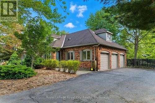 55 Bridle Path, Puslinch, ON - Outdoor