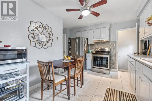 482 Castlegrove Boulevard, London North (North K), ON - Indoor Photo Showing Kitchen