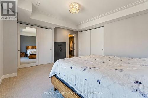 69 Donald Street, Ottawa, ON - Indoor Photo Showing Bedroom