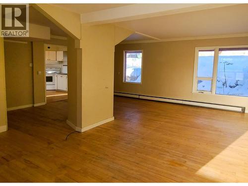 402 Cranbrook Street, Kimberley, BC - Indoor Photo Showing Other Room
