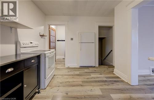 15 Troy Street, Kitchener, ON - Indoor Photo Showing Kitchen