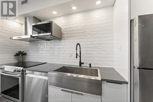 Th13 - 57 East Liberty Street, Toronto, ON - Indoor Photo Showing Kitchen With Stainless Steel Kitchen With Upgraded Kitchen