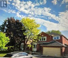 5 LOMBARDY CRESCENT  Brampton, ON L6S 4L7